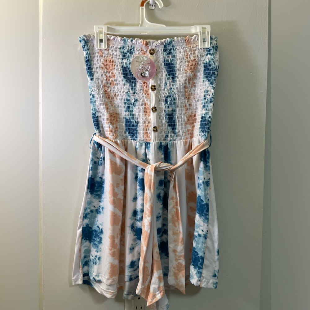 Strapless romper